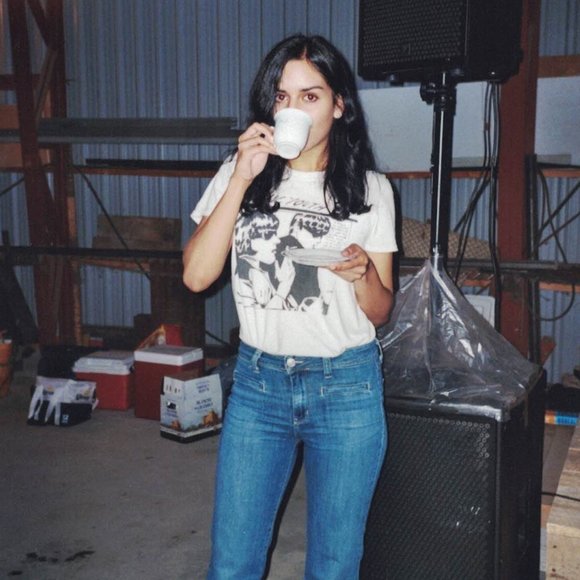 Meet your Posher, Priscilla - Picture 2 of 2